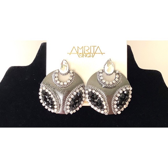 Black Shimmer Disc Earrings - Picture 2 of 4